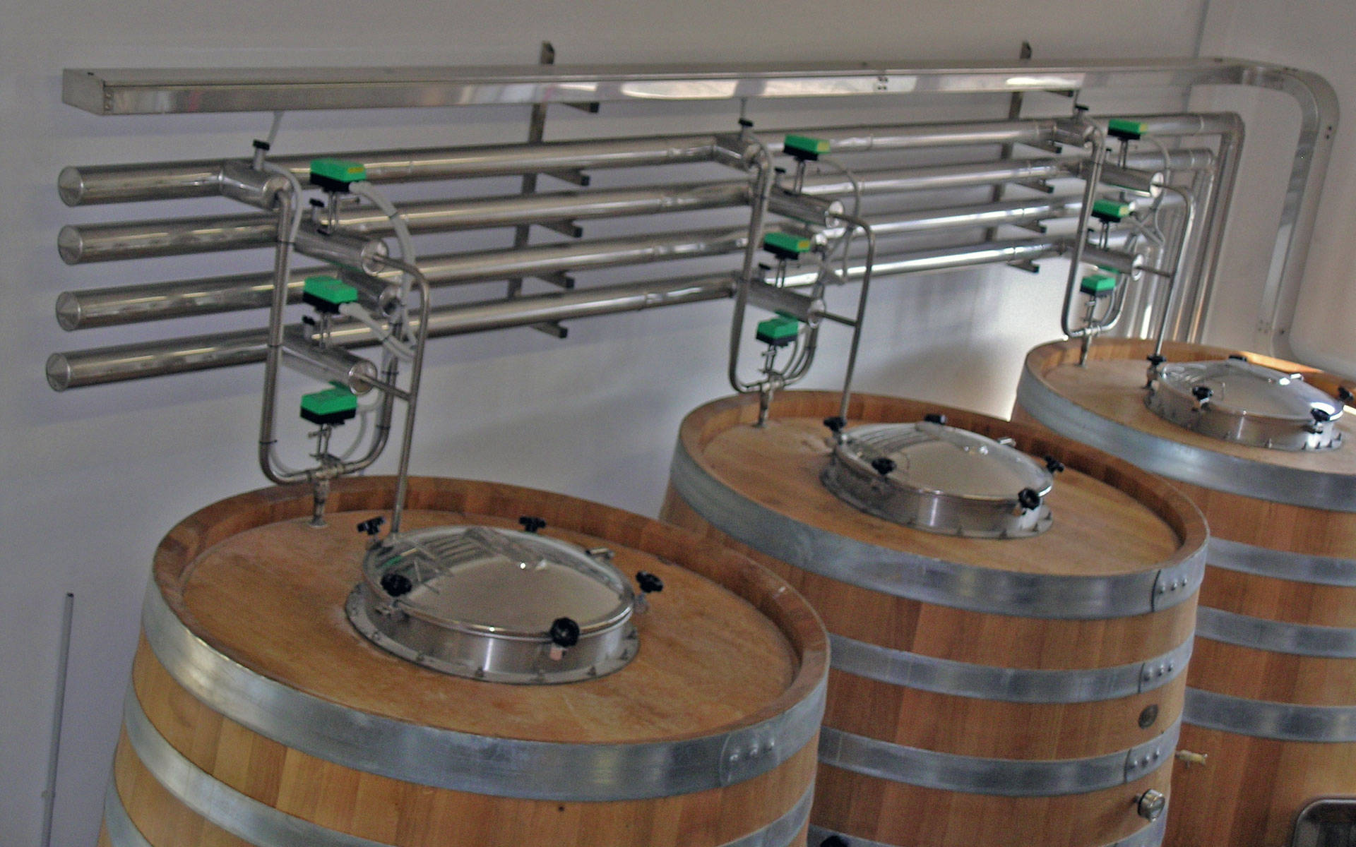 Impianti di condizionamento serbatoi vino - Susan srl-TV