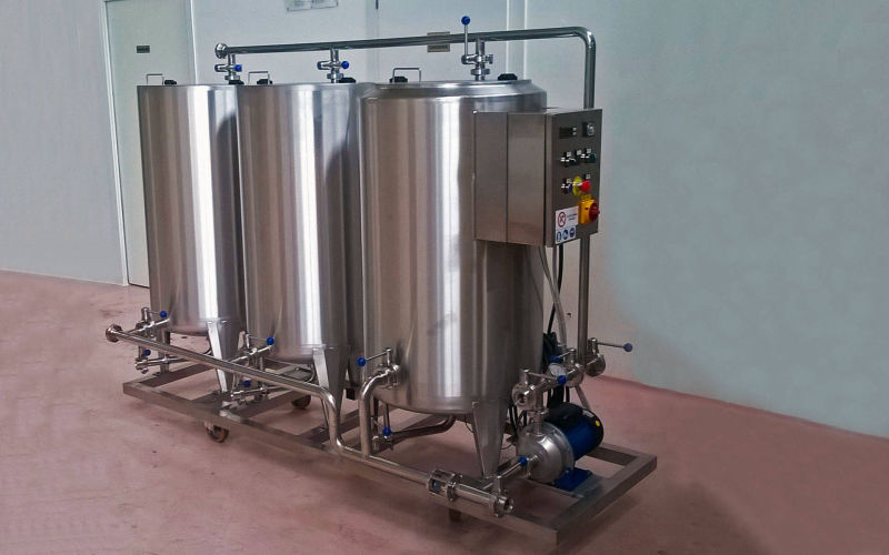 Impianto di lavaggio CIP a 2 o 3 Tini - Susan srl-TV