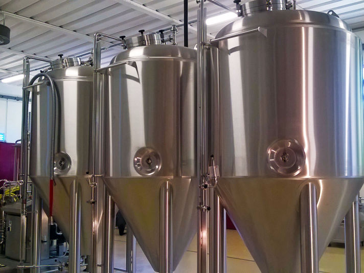 Progettazione Macchinari e Serbatoi in Acciaio Inox